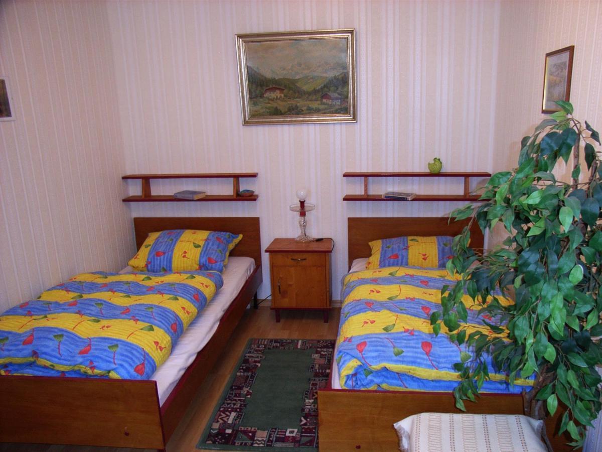 Haus Saskia Wutha-Farnroda Esterno foto
